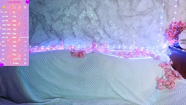 Snapshot of ChocolateKity chatting on 12/19/25, 03:02 ChocolateKity online show from 12/19/25, 03:02