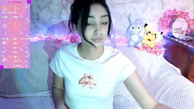 Snapshot of ChocolateKity chatting on 12/20/25, 04:08 ChocolateKity online show from 12/20/25, 04:08