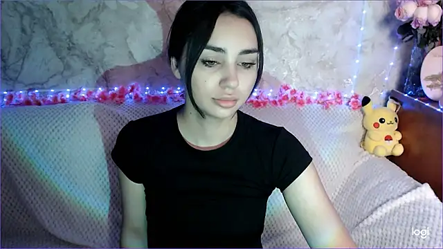 Snapshot of ChocolateKity chatting on 02/18/26, 04:08 ChocolateKity online show from 02/18/26, 04:08