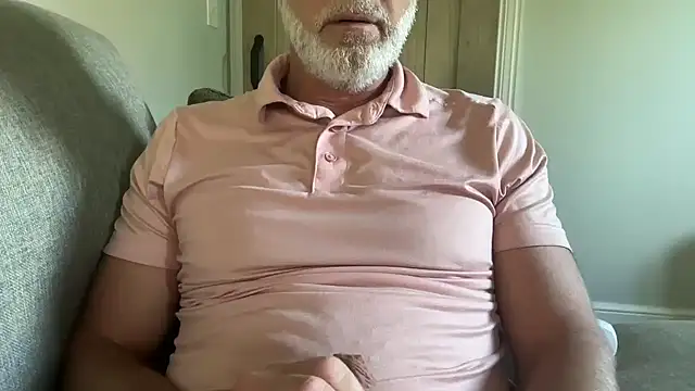 Snapshot of braselton06 chatting on 10/02/25, 06:48 braselton06 online show from 10/02/25, 06:48