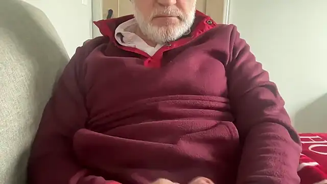 Snapshot of braselton06 chatting on 01/13/26, 04:23 braselton06 online show from 01/13/26, 04:23