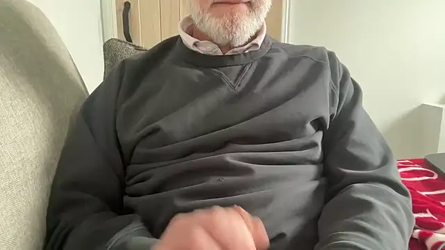 Snapshot of braselton06 chatting on 02/06/26, 04:21 braselton06 online show from 02/06/26, 04:21