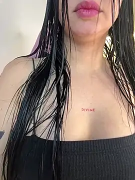 lucy grey25 online show from 03/20/26, 02:44