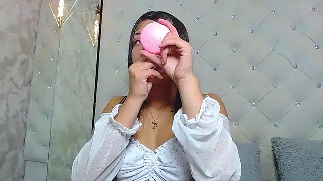 NataliePetite3x online show from 02/14/26, 11:51