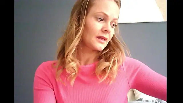 Ginger-bb online show from 09/15/25, 07:19