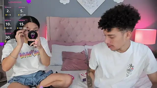 Snapshot of Joe_And_Emma chatting on 09/10/25, 11:27 Joe And Emma online show from 09/10/25, 11:27