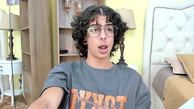 Ibratxandy online show from 01/08/26, 07:16