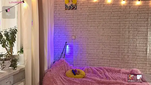 ReginaFoXXXy online show from 02/10/26, 09:57