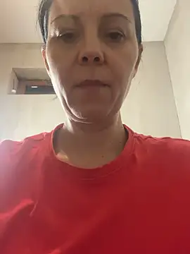 Snapshot of sexymilfnady chatting on 09/22/25, 04:42 sexymilfnady online show from 09/22/25, 04:42