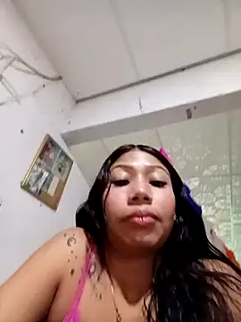 Snapshot of Rous-squir chatting on 05/03/26, 12:11 Rous-squir online show from 05/03/26, 12:11