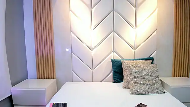 BarbieMonet online show from 10/26/25, 12:00