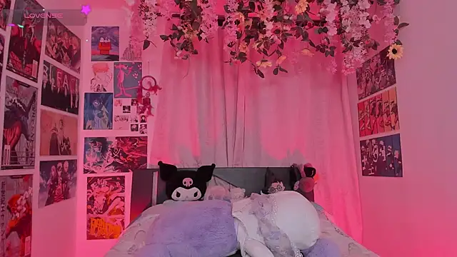 FluffyMelons online show from 04/09/26, 10:59