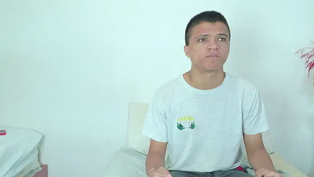 aly n sebas online show from 04/24/26, 01:52