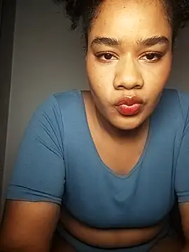 Maaaar  online show from 10/23/25, 02:05