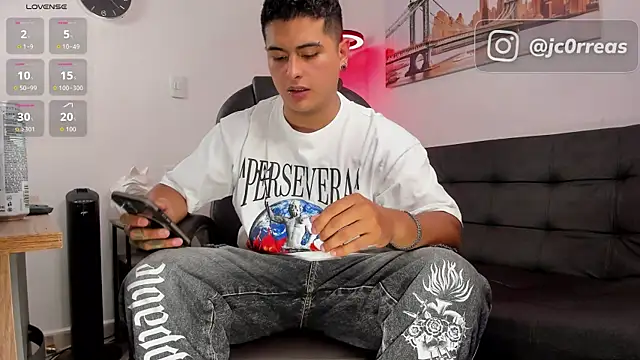  Juanes online show from 10/25/25, 10:26