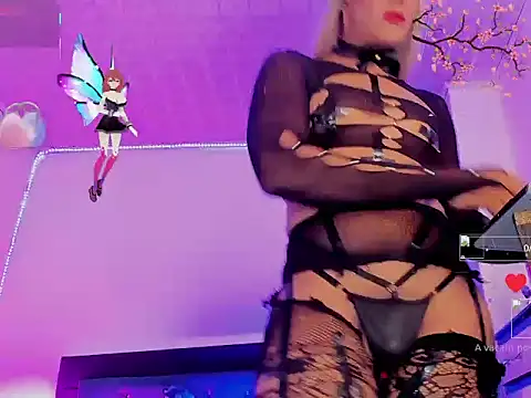 Snapshot of samanthaatt chatting on 09/22/25, 06:43 samanthaatt online show from 09/22/25, 06:43