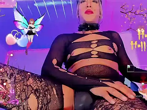 Snapshot of samanthaatt chatting on 10/21/25, 11:22 samanthaatt online show from 10/21/25, 11:22