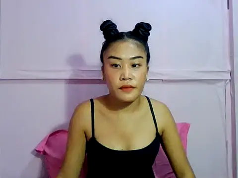Snapshot of YourWildestDoll chatting on 02/09/26, 11:09 YourWildestDoll online show from 02/09/26, 11:09