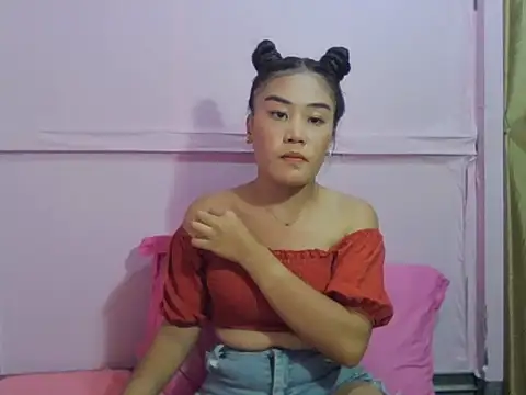 Snapshot of YourWildestDoll chatting on 02/22/26, 10:36 YourWildestDoll online show from 02/22/26, 10:36