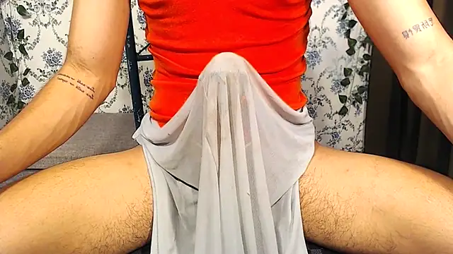 Snapshot of CUMLOADER_Brook chatting on 11/26/25, 04:52 CUMLOADER Brook online show from 11/26/25, 04:52