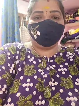 lathikaqueentamil online show from 11/04/25, 08:46