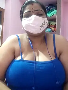 lathikaqueentamil online show from 11/15/25, 03:52