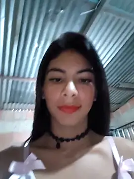 Snapshot of chaparritahot99 chatting on 02/13/26, 10:44 chaparritahot99 online show from 02/13/26, 10:44