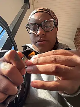 Tu GataLinda online show from 11/08/25, 05:45