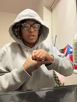 Tu GataLinda online show from 11/11/25, 05:29