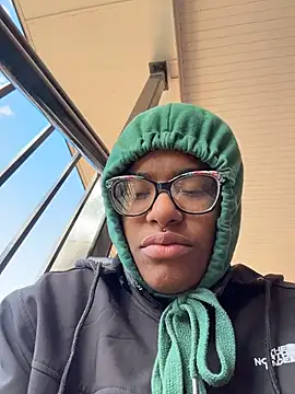 Tu GataLinda online show from 11/18/25, 02:21