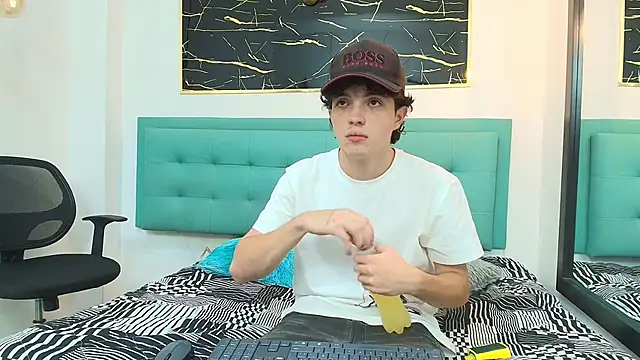 dia fax18 online show from 10/21/25, 07:47