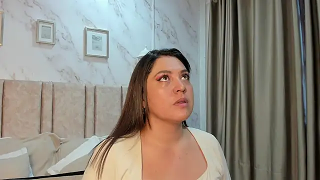 Paula And online show from 04/22/26, 11:56