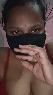 Snapshot of shalubhabhi69 chatting on 05/10/26, 07:52 shalubhabhi69 online show from 05/10/26, 07:52