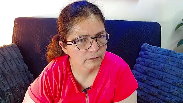 Snapshot of Linda_banks_ chatting on 07/19/26, 07:17 Linda banks online show from 07/19/26, 07:17