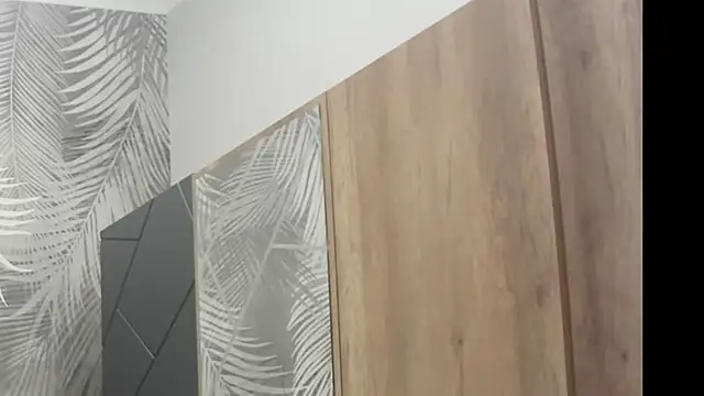 flooora 0 online show from 11/29/25, 02:03