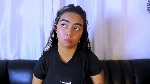 nahomy ryans online show from 12/19/25, 08:49