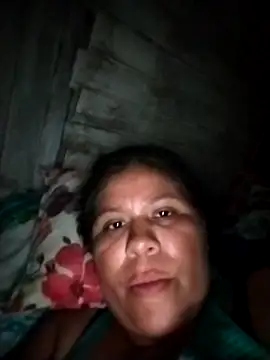 hotmom33 online show from 12/21/25, 09:11