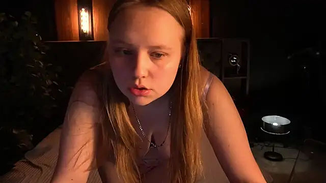 CrystallPaws online show from 11/28/25, 06:49