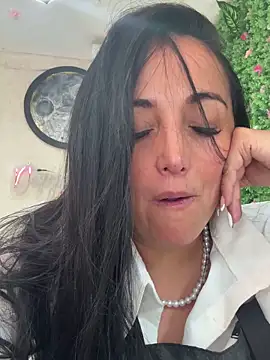 hotadhara01 online show from 03/26/26, 04:34