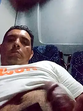 125Delfin90 online show from 11/11/25, 02:33