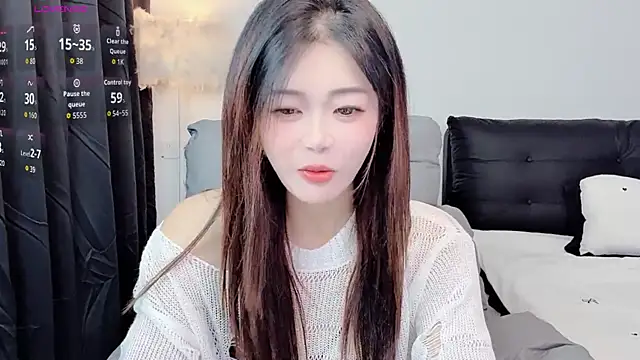 CeeKie online show from 10/22/25, 04:57