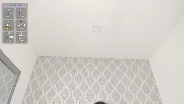 OnlyGia online show from 10/17/25, 08:22