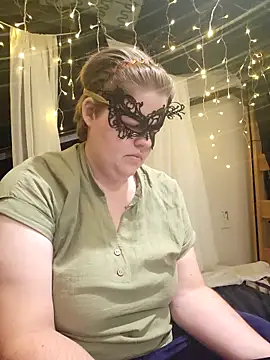 VeiledMuse online show from 09/25/25, 12:14