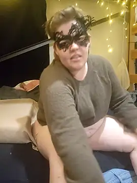 VeiledMuse online show from 10/27/25, 01:09