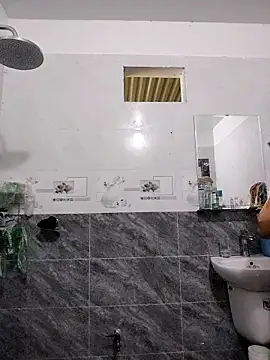 asian 2k online show from 11/17/25, 07:36