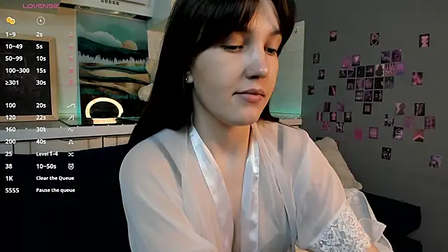 MalvinaDream online show from 04/07/26, 12:55