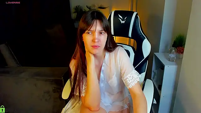 MalvinaDream online show from 04/24/26, 03:09