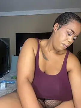 THICKBUNNYCHICKxxx online show from 09/28/25, 07:41