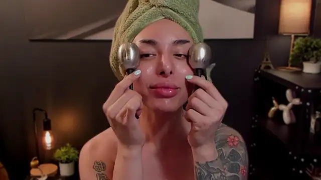 LUNACOCKSLAYER online show from 09/25/25, 08:45