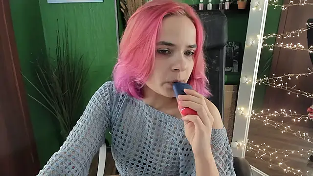 Snapshot of Gina_Dawson chatting on 02/13/26, 10:33 Gina Dawson online show from 02/13/26, 10:33